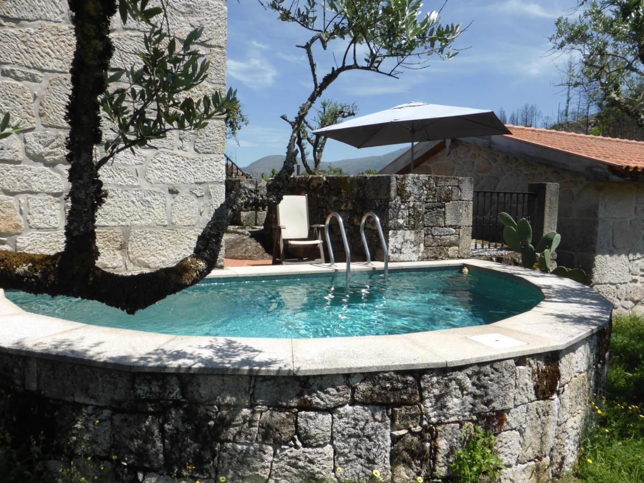 Plano5 - Guest House Aldeia das Dez Esterno foto